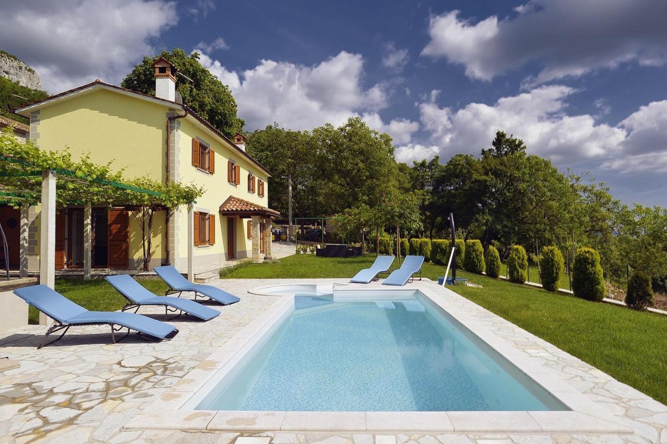 Villa Bella Lupoglav (Istria) Exterior foto