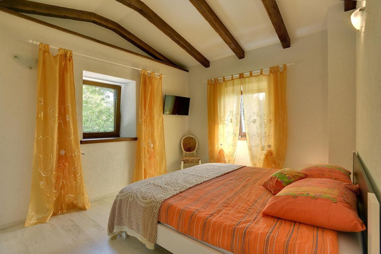Villa Bella Lupoglav (Istria) Exterior foto